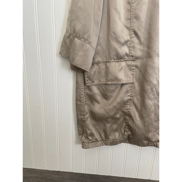 Chicos Jacket 100% Silk Sz 3 Taupe Champagne Satin Finish Double Breasted Classy - Picture 2 of 8